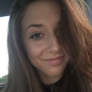 Meet your Posher, Maya